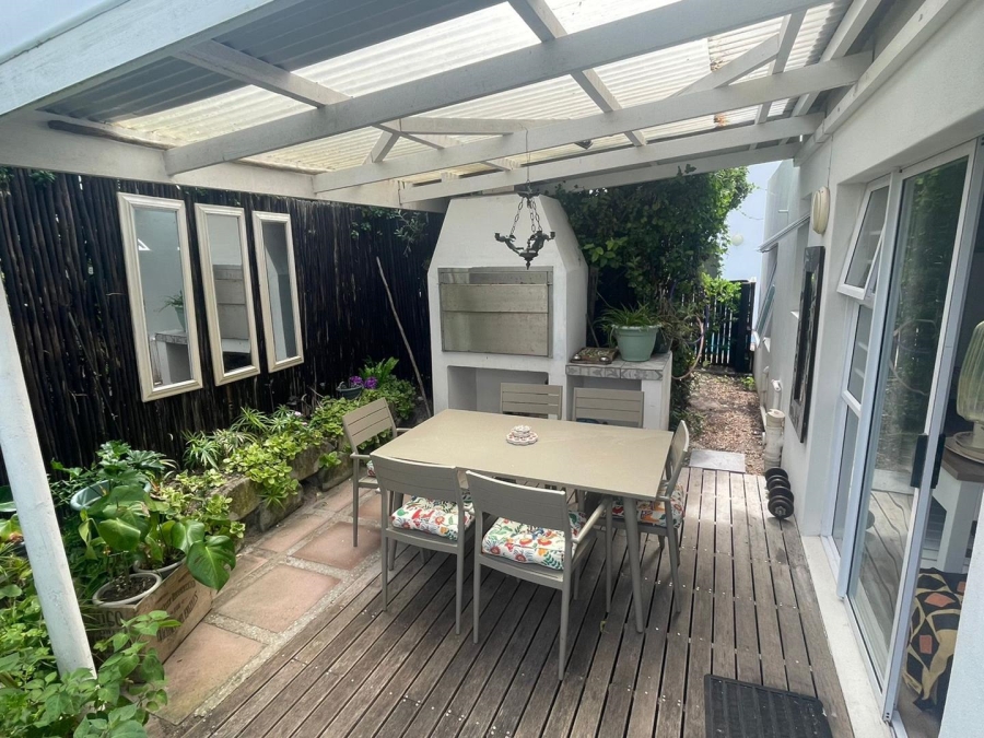 4 Bedroom Property for Sale in Cape St Francis Eastern Cape